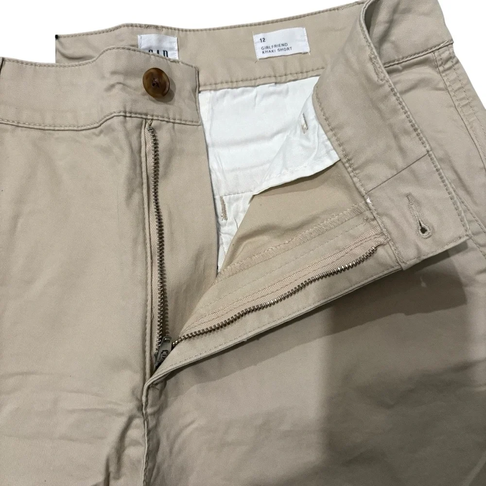 NWT, GAP Girlfriend Khaki Shorts High Rise 5" Inseam, Sz 12 - Picture 14 of 14